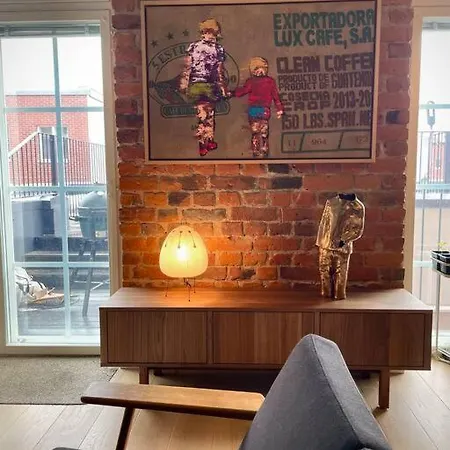 Stunning 90 Square Meter With 3br + Rooftop